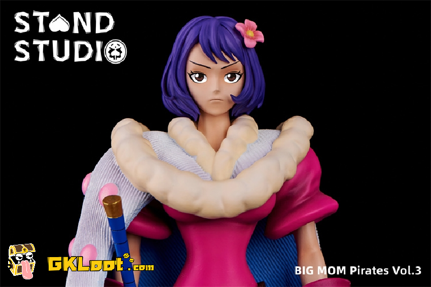 [Out of stock] Stand Studio Pop One Piece Charlotte Custard Statue