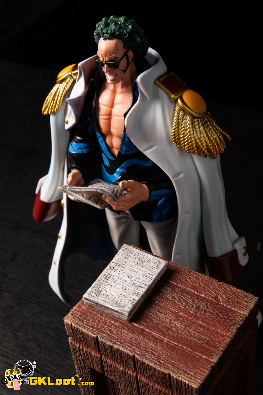 [Out of stock] Black Studio One Piece Bastille & Brannew Statue