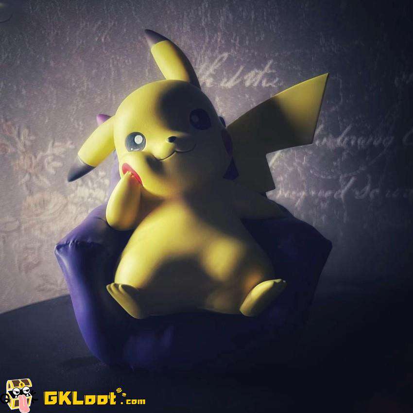 [Pre-Order] Sun Studio Pokémon Pikachu on the Gengar Sofa Statue