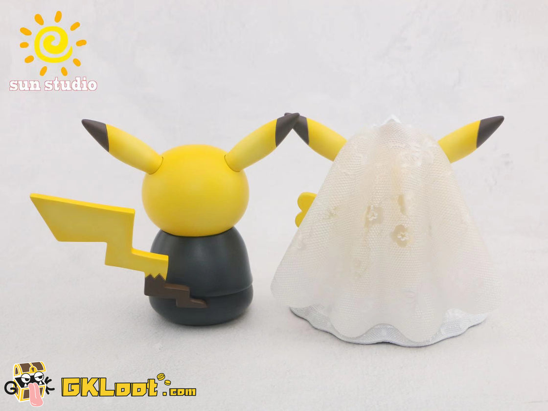 [Out of Stock] Sun Studio Pokémon Valentines Day Wedding Pikachu Statue